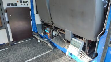 Demontáž elektroinstalace v dodávce