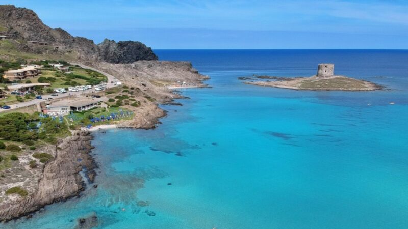 Kam jet v zimě bez davů? Třeba na Sardinii.